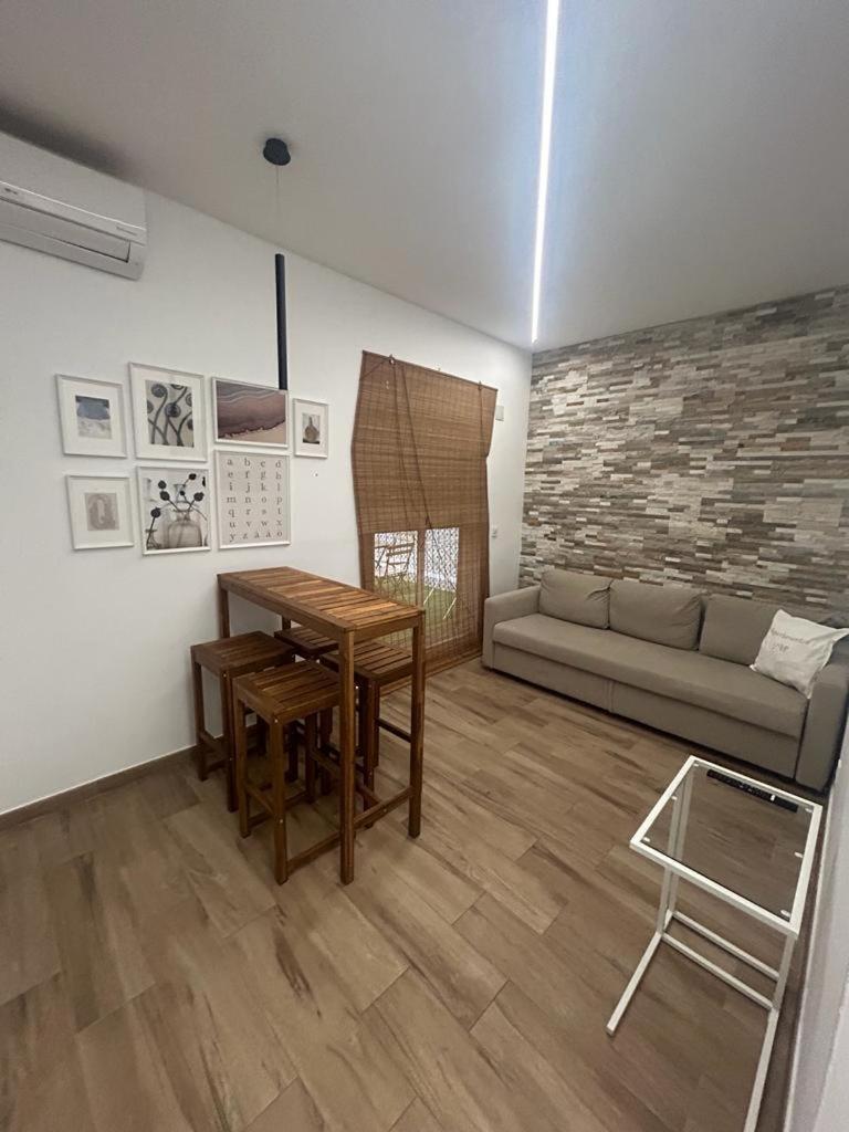 Apartamentos Pino Бенідорм Екстер'єр фото