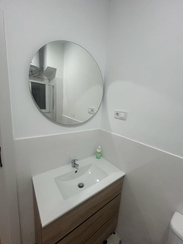 Apartamentos Pino Бенідорм Екстер'єр фото