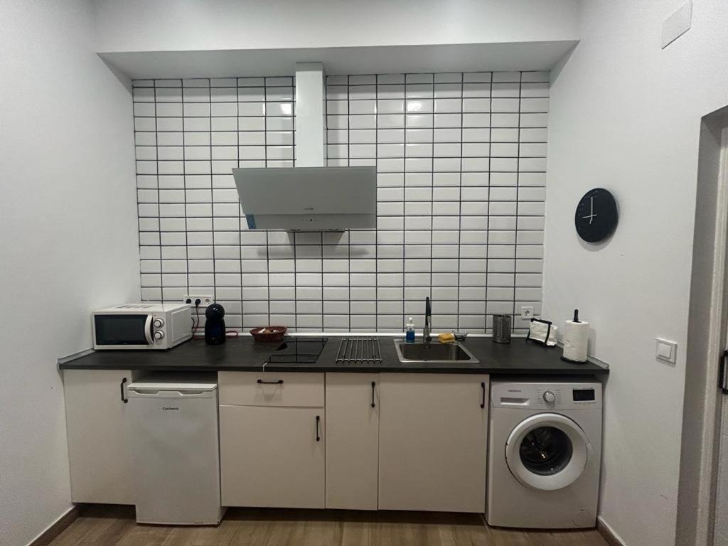 Apartamentos Pino Бенідорм Екстер'єр фото