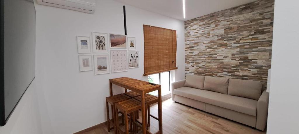 Apartamentos Pino Бенідорм Номер фото