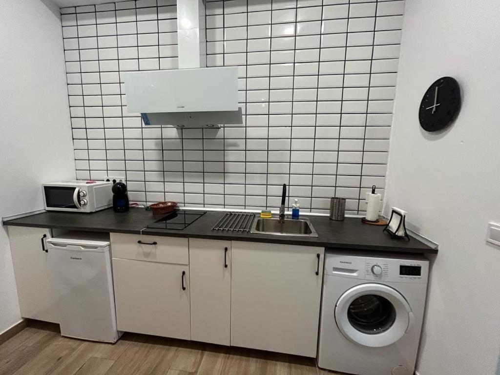 Apartamentos Pino Бенідорм Номер фото